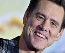 Cinegiornale.net i-segreti-delle-star-jim-carrey-si-ritira-220x180 I segreti delle star: Jim Carrey si ritira? Cinema News Serie-tv  