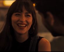 Cinegiornale.net il-trailer-di-cha-cha-real-smooth-il-nuovo-film-diretto-da-cooper-raiff-con-dakota-johnson-racconta-di-un-amore-non-convenzionale-220x180 Il trailer di Cha Cha Real Smooth: il nuovo film diretto da Cooper Raiff con Dakota Johnson racconta di un amore non convenzionale News  