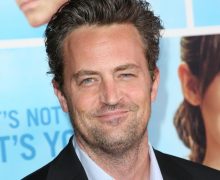 Cinegiornale.net matthew-perry-rilasciato-il-certificato-di-morte-che-cosa-rivela-220x180 Matthew Perry, rilasciato il certificato di morte: che cosa rivela? News  