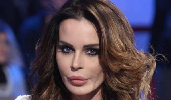 Cinegiornale.net nina-moric-tormentata-ti-blocco-il-suo-messaggio-e-inquietante-600x350 Nina Moric tormentata: “Ti blocco” | Il suo messaggio é inquietante Gossip News  