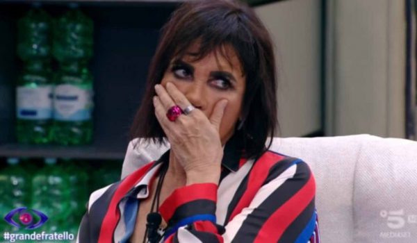 Cinegiornale.net notte-movimentata-al-grande-fratello-fiordaliso-lha-fatta-grossa-600x350 Notte movimentata al Grande Fratello: Fiordaliso l’ha fatta grossa Gossip News  