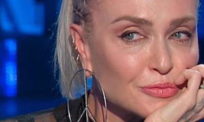 Cinegiornale.net paola-barale-una-vera-tragedia-per-lei-la-perdita-di-una-persona-cara-le-ha-causato-questo Paola Barale, una vera tragedia per lei | La perdita di una persona cara le ha causato questo Gossip News  