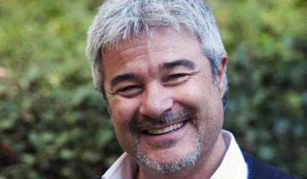 Cinegiornale.net pino-insegno-schiaffo-alla-poverta-il-suo-compenso-in-rai-fa-indignare-tutti-600x350 Pino Insegno, schiaffo alla povertà: il suo compenso in Rai fa indignare tutti Gossip News  