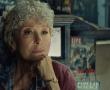 Cinegiornale.net rita-moreno-racconta-la-sua-drammatica-esperienza-con-laborto-avrei-potuto-morire-il-commento-alla-decisione-della-corte-suprema-americana-220x180 Rita Moreno racconta la sua drammatica esperienza con l’aborto: “Avrei potuto morire” – Il commento alla decisione della Corte Suprema americana News  