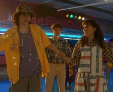 Cinegiornale.net stranger-things-4-tutti-i-brani-della-colonna-sonora-della-prima-parte-di-stagione-220x180 Stranger Things 4: tutti i brani della colonna sonora della prima parte  di stagione News  