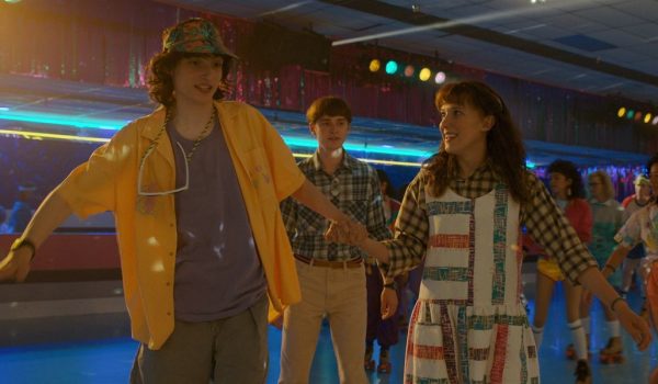 Cinegiornale.net stranger-things-4-tutti-i-brani-della-colonna-sonora-della-prima-parte-di-stagione-600x350 Stranger Things 4: tutti i brani della colonna sonora della prima parte  di stagione News  
