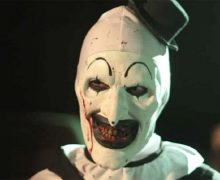 Cinegiornale.net terrifier-svelata-la-data-di-uscita-del-trequel-con-art-the-clown-220x180 Terrifier, svelata la data di uscita del trequel con Art the Clown News  