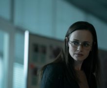 Cinegiornale.net the-handmaids-tale-alexis-bledel-decide-di-abbandonare-la-serie-e-non-sara-presente-nella-quinta-stagione-220x180 The Handmaid’s Tale: Alexis Bledel decide di abbandonare la serie e non sarà presente nella quinta stagione News  