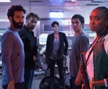 Cinegiornale.net the-old-guard-2-uma-thurman-entra-a-far-parte-del-cast-della-pellicola-con-charlize-theron-e-luca-marinelli-220x180 The Old Guard 2: Uma Thurman entra a far parte del cast della pellicola con Charlize Theron e Luca Marinelli News  