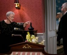 Cinegiornale.net the-wife-vivere-nellombra-ecco-di-cosa-parla-il-film-con-glenn-close-in-onda-stasera-su-rai-uno-220x180 The Wife – Vivere nell’ombra: ecco di cosa parla il film con Glenn Close in onda stasera su Rai Uno News  