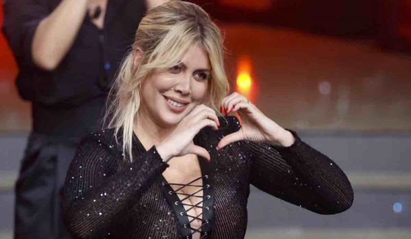 Cinegiornale.net wanda-nara-senza-filtri-mai-vista-cosi-scoppia-il-tam-tam-dietro-le-quinte-600x350 Wanda Nara senza filtri: mai vista così | Scoppia il tam tam dietro le quinte Gossip News  