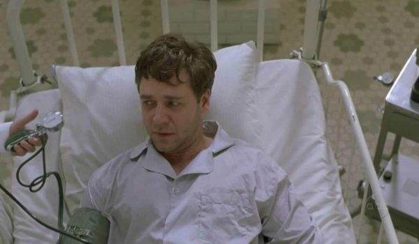 Cinegiornale.net a-beautiful-mind-la-storia-vera-che-ha-ispirato-il-film-con-russell-crowe-e-jennifer-connelly-600x350 A Beautiful Mind: la storia vera che ha ispirato il film con Russell Crowe e Jennifer Connelly News  