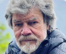 Cinegiornale.net allarme-messner-e-la-fine-tutti-preoccupati-per-il-famoso-alpinista-220x180 Allarme Messner: “è la fine” | Tutti preoccupati per il famoso alpinista Gossip News  