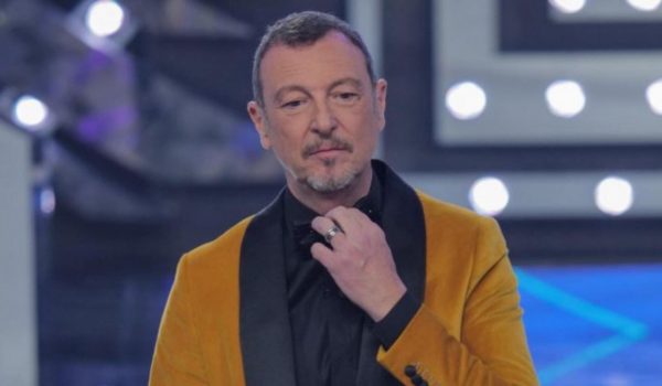 Cinegiornale.net amadeus-pessimo-risveglio-per-vendetta-se-la-prendono-con-lei-atto-vandalico-600x350 Amadeus, pessimo risveglio: per vendetta se la prendono con lei | Atto vandalico Gossip News  