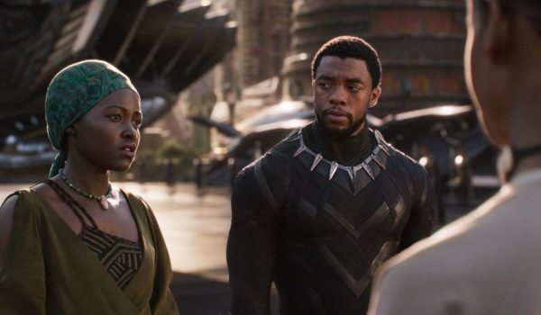 Cinegiornale.net black-panther-2-ecco-cosa-ce-scritto-sul-murales-che-si-vede-nel-nuovo-trailer-600x350 Black Panther 2: ecco cosa c’è scritto sul murales che si vede nel nuovo trailer News  
