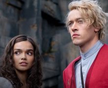 Cinegiornale.net hunger-games-la-ballata-dellusignolo-e-del-serpente-il-teaser-trailer-del-film-prequel-3-220x180 Hunger Games: la ballata dell’usignolo e del serpente – il teaser trailer del film prequel News  