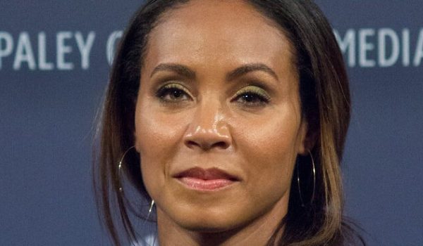 Cinegiornale.net jada-pinkett-smith-torna-a-parlare-dello-schiaffo-di-will-e-ne-e-davvero-felice-ha-salvato-il-nostro-matrimonio-600x350 Jada Pinkett Smith torna a parlare dello schiaffo di Will… e ne è davvero felice: “Ha salvato il nostro matrimonio” News  