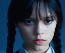 Cinegiornale.net jenna-ortega-e-tim-burton-ci-portano-alla-scoperta-del-personaggio-di-mercoledi-addams-in-una-nuova-featurette-con-immagini-esclusive-video-1-220x180 Jenna Ortega e Tim Burton ci portano alla scoperta del personaggio di Mercoledì Addams in una nuova featurette con immagini esclusive! [VIDEO] News  
