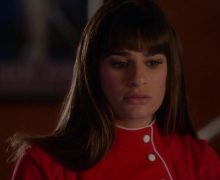 Cinegiornale.net lea-michele-ha-rivelato-di-non-aver-guardato-lepisodio-di-glee-dedicato-a-cory-monteith-ecco-il-motivo-220x180 Lea Michele ha rivelato di non aver guardato l’episodio di Glee dedicato a Cory Monteith. Ecco il motivo News  