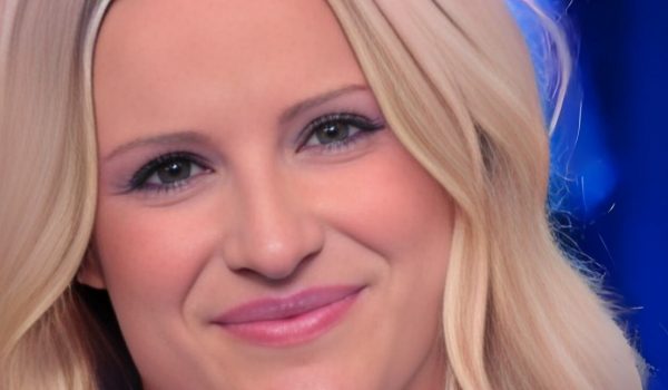 Cinegiornale.net michelle-hunziker-scoppia-in-lacrime-in-diretta-cosa-e-successo-1-600x350 Michelle Hunziker scoppia in lacrime in diretta | Cosa è successo Gossip News  