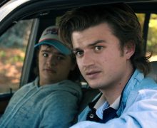 Cinegiornale.net perche-joe-keery-e-amato-dai-fan-di-stranger-things-tanto-quanto-il-suo-personaggio-220x180 Perché Joe Keery è amato dai fan di Stranger Things tanto quanto il suo personaggio? News  