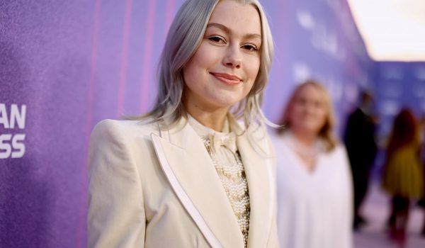Cinegiornale.net phoebe-bridgers-sara-in-i-saw-the-tv-glow-3-600x350 Phoebe Bridgers sarà in I Saw the TV Glow Cinema News  