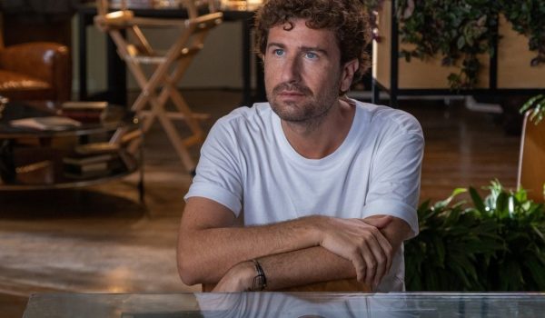 Cinegiornale.net succede-anche-nelle-migliori-famiglie-1-600x350 Succede anche nelle migliori famiglie Cinema News Trailers  