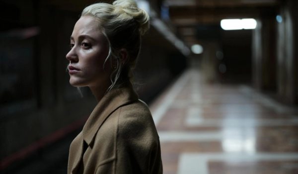 Cinegiornale.net watcher-langosciante-trailer-del-thriller-con-maika-monroe-3-600x350 Watcher: l’angosciante trailer del thriller con Maika Monroe News  