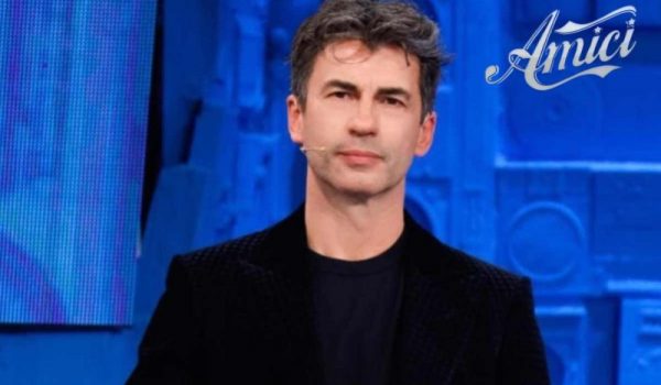 Cinegiornale.net amici-ecco-perche-kledi-ha-abbandonato-il-programma-tutta-la-verita-600x350 Amici: ecco perchè Kledi ha abbandonato il programma | Tutta la verità Gossip News  