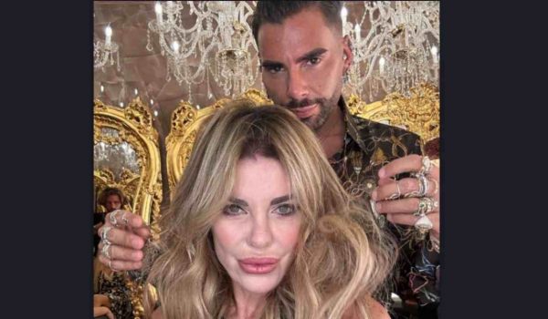 Cinegiornale.net federico-fashion-style-quanto-costa-farsi-tagliare-i-capelli-nel-suo-salone-occhio-ai-prezzi-di-roma-e-napoli-600x350 Federico Fashion Style, quanto costa farsi tagliare i capelli nel suo salone: occhio ai prezzi di Roma e Napoli Gossip News  
