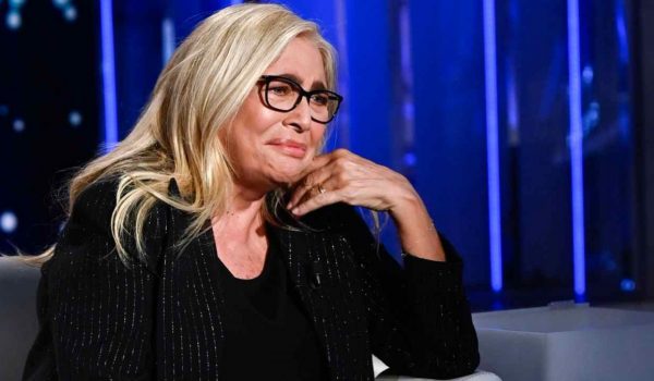 Cinegiornale.net mara-venier-senza-vergogna-lo-fa-a-73-anni-e-lo-fa-vedere-a-tutti-foto-600x350 Mara Venier senza vergogna, lo fa a 73 anni e lo fa vedere a tutti | FOTO Gossip News  