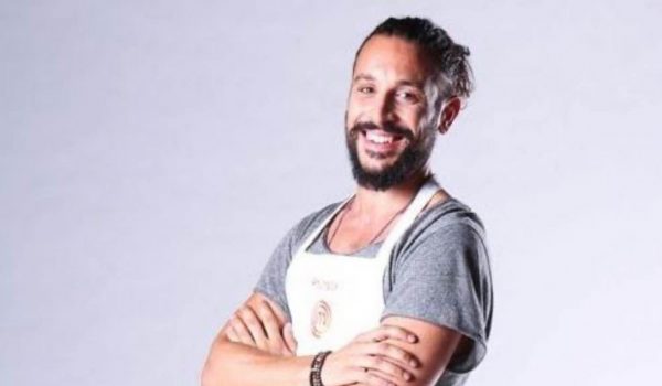 Cinegiornale.net ricordi-andrea-di-masterchef-eliminato-dopo-poche-puntate-ora-vive-da-re-eccolo-oggi-2-600x350 Ricordi Andrea di MasterChef? Eliminato dopo poche puntate ora vive da re | Eccolo oggi Gossip News  