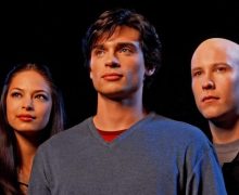 Cinegiornale.net smallville-tom-welling-parla-del-potenziale-ritorno-nei-panni-di-superman-nel-film-della-serie-1-220x180 Smallville: Tom Welling parla del potenziale ritorno nei panni di Superman nel film della serie News  