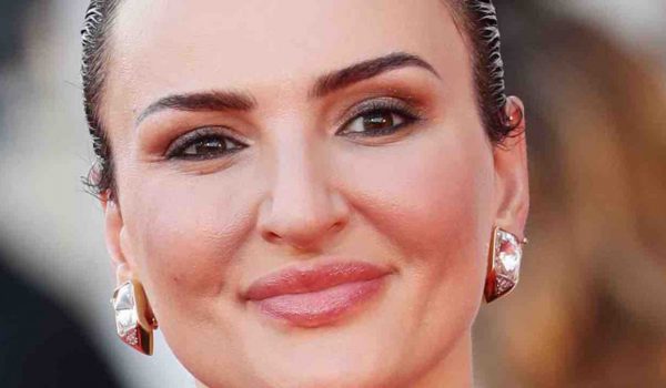 Cinegiornale.net arisa-ignora-sanremo-ma-fa-il-tifo-solo-per-lei-in-bocca-al-lupo-600x350 Arisa ignora Sanremo, ma fa il tifo solo per lei: “in bocca al lupo” Gossip News  