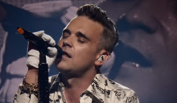 Cinegiornale.net better-man-paramount-pictures-acquista-il-film-dedicato-alla-straordinaria-carriera-di-robbie-williams-600x350 Better Man: Paramount Pictures acquista il film dedicato alla straordinaria carriera di Robbie Williams News  