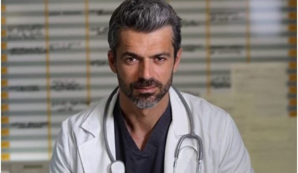 Cinegiornale.net doc-nelle-tue-mani-3-le-anticipazioni-della-quarta-puntata-andrea-non-puo-piu-prendersi-cura-dei-pazienti-600x350 Doc – Nelle tue mani 3, le anticipazioni della quarta puntata: Andrea non può più prendersi cura dei pazienti? News  