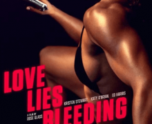 Cinegiornale.net love-lies-bleeding-sesso-droga-e-bodybuilding-la-recensione-del-film-con-kristen-stewart-220x180 Love Lies Bleeding: sesso, droga e bodybuilding. La recensione del film con Kristen Stewart News Recensioni Trailers  