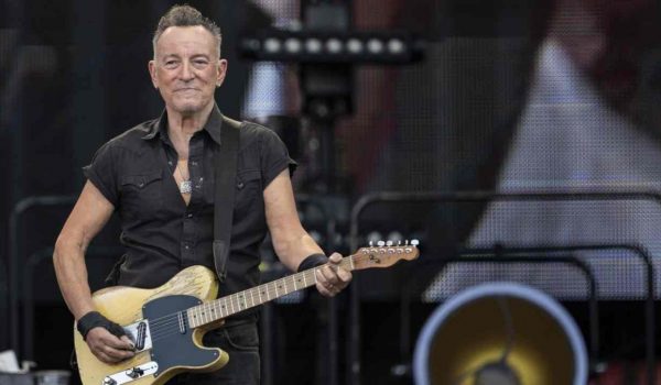 Cinegiornale.net ecco-chi-fara-bruce-springsteen-al-cinema-un-attore-che-sta-vincendo-tutto-600x350 Ecco chi farà Bruce Springsteen al cinema | Un attore che sta vincendo tutto News  