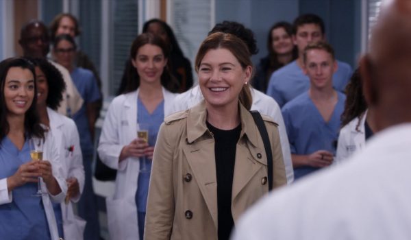 Cinegiornale.net greys-anatomy-20-ritorni-emozionanti-e-nuovi-drammi-al-grey-sloan-memorial-hospital-nel-trailer-600x350 Grey’s Anatomy 20: ritorni emozionanti e nuovi drammi al Grey Sloan Memorial Hospital nel trailer News  