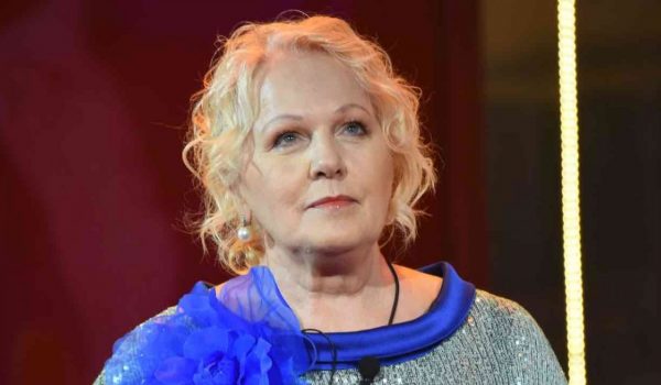 Cinegiornale.net katia-ricciarelli-la-sua-trasformazione-e-invidiabile-quanti-chili-ha-perso-600x350 Katia Ricciarelli, la sua trasformazione é invidiabile: quanti chili ha perso Gossip News  