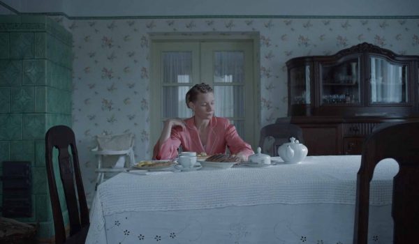 Cinegiornale.net la-zona-dinteresse-analisi-del-film-jonathan-glazer-lispirazione-i-simbolismi-il-messaggio-600x350 La zona d’interesse, analisi del film Jonathan Glazer: l’ispirazione, i simbolismi, il messaggio News  