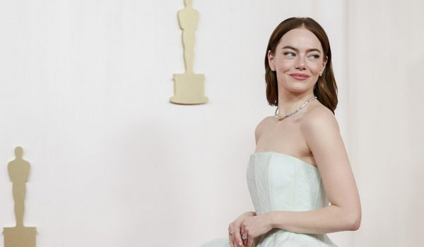 Cinegiornale.net oscar-2024-emma-stone-vince-come-miglior-attrice-protagonista-per-povere-creature-600x350 Oscar 2024: Emma Stone vince come miglior attrice protagonista per Povere Creature News  