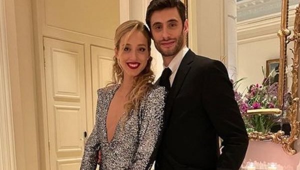 Cinegiornale.net virna-toppi-e-nicola-del-freo-ospiti-a-verissimo-chi-sono-i-ballerini-compagni-di-lavoro-e-nella-vita-600x340 Virna Toppi e Nicola Del Freo ospiti a Verissimo: chi sono i ballerini compagni di lavoro e nella vita Gossip News  