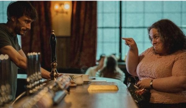 Cinegiornale.net baby-reindeer-la-vera-martha-attacca-la-serie-netflix-sono-io-la-vittima-600x350 Baby Reindeer, la vera Martha attacca la serie Netflix: “Sono io la vittima” News  
