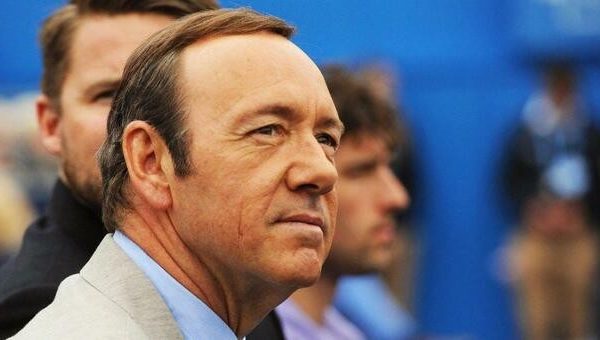 Cinegiornale.net spacey-unmasked-il-trailer-del-film-in-due-parti-sulle-accuse-di-molestie-a-kevin-spacey-600x340 Spacey Unmasked: il trailer del film in due parti sulle accuse di molestie a Kevin Spacey News  