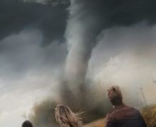 Cinegiornale.net twisters-il-remake-di-twister-dal-17-luglio-al-cinema-220x180 Twisters, il remake di Twister dal 17 luglio al cinema Cinema News  