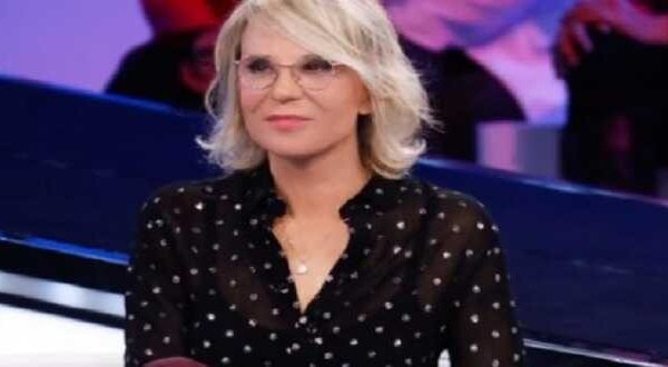 Cinegiornale.net amici-24-ex-allieva-diventa-docente-lofferta-di-maria-de-filippi-600x330 Amici 24: ex allieva diventa docente | L’offerta di Maria De Filippi Gossip News  