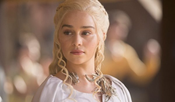 Cinegiornale.net game-of-thrones-emilia-clarke-definisce-la-sua-esperienza-incredibilmente-rara-600x350 Game of Thrones, Emilia Clarke definisce la sua esperienza “incredibilmente rara” News  