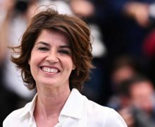Cinegiornale.net locarno-film-festival-irene-jacob-insignita-del-leopard-club-award-a-locarno77-220x180 Locarno Film Festival: Irène Jacob insignita del Leopard Club Award a Locarno77 News  