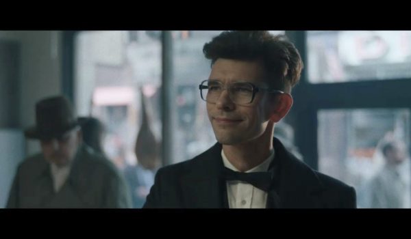 Cinegiornale.net limonov-il-trailer-del-film-tratto-dal-romanzo-di-emmanuel-carrere-1-600x350 Limonov: il trailer del film tratto dal romanzo di Emmanuel Carrère News  